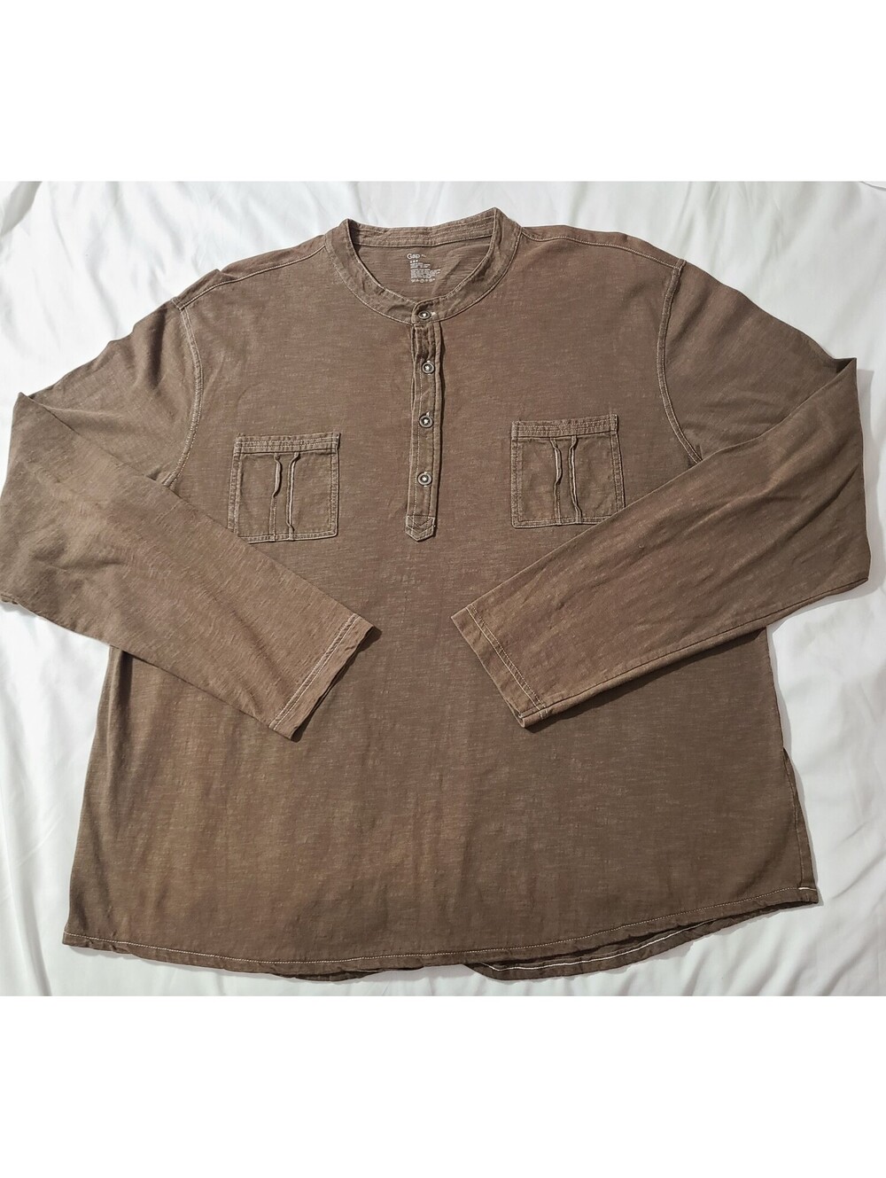 Gap Henley Slub Shirt Mens Size XL Brown 100% Cotton Double Pocket Workwear 2009
